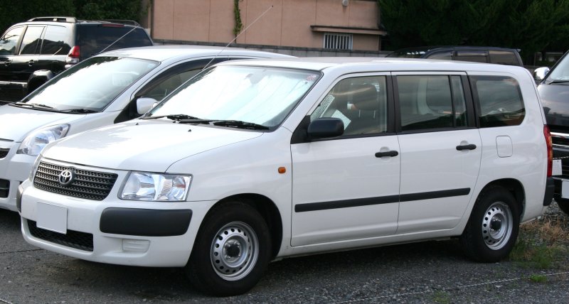 Toyota succeed Wagon ul