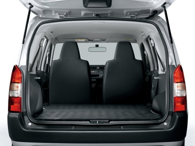 Toyota Probox (succeed)