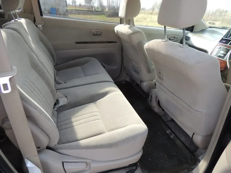 Toyota Gaia 1998 интерьер
