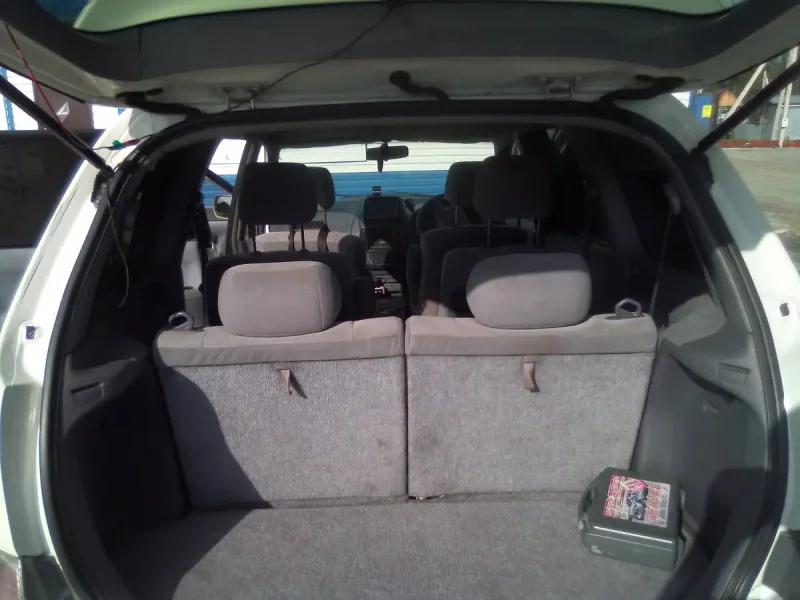 Toyota Gaia 2004 салон