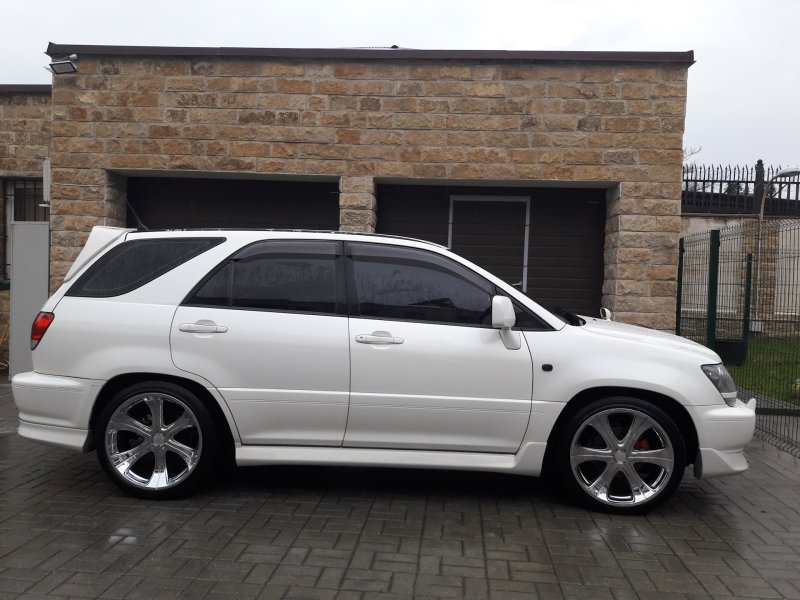 Toyota Harrier 2002 Tuning