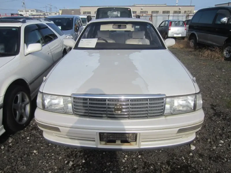 Toyota Crown s140 1994