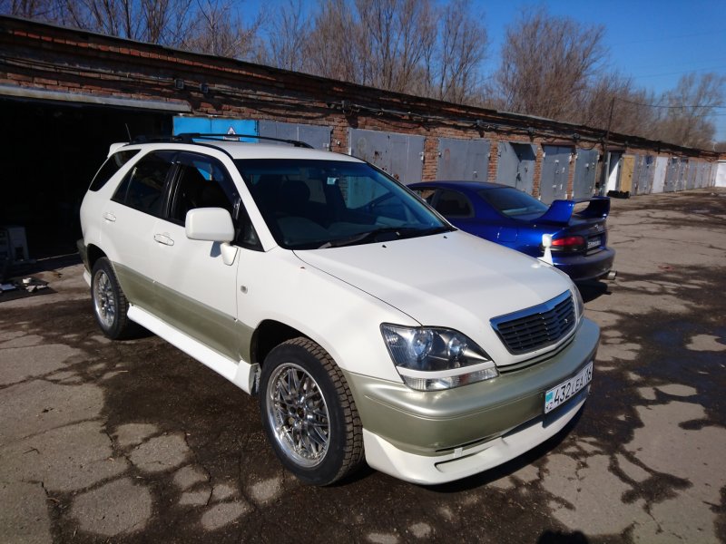 Toyota Harrier 2000 обвесы