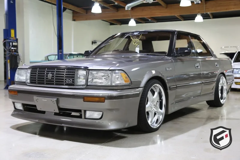 Toyota Crown s90