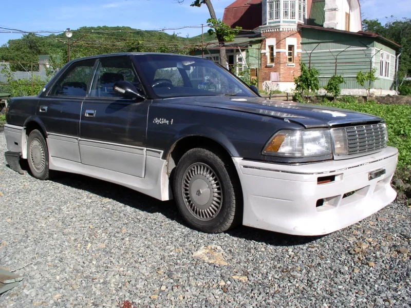 Toyota Crown 1990