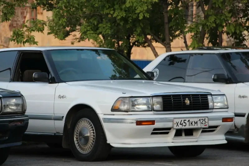 Тойота Кроун 1990г