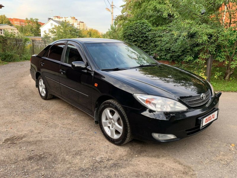 Toyota Camry v30