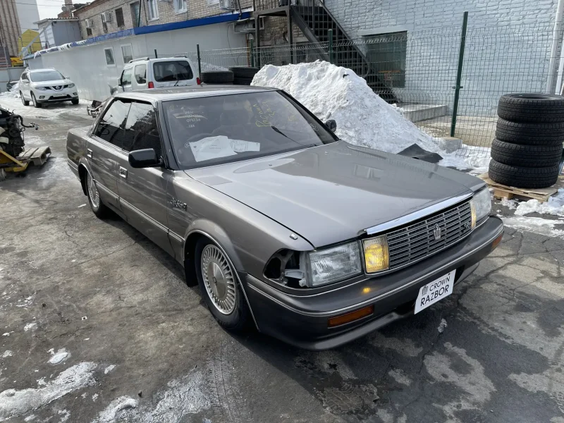 Toyota Crown Royal Saloon g 1989