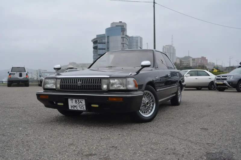 Тойота Краун 1989