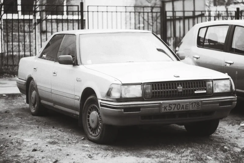 Toyota Crown gs131 Royal Saloon