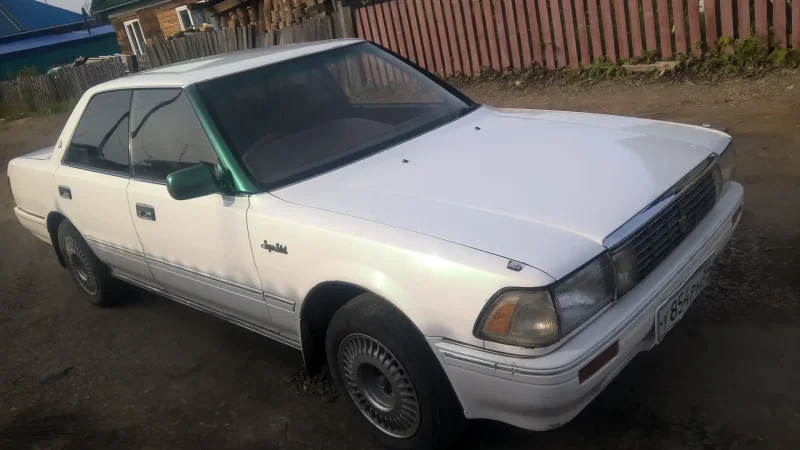 Toyota Crown 89 года