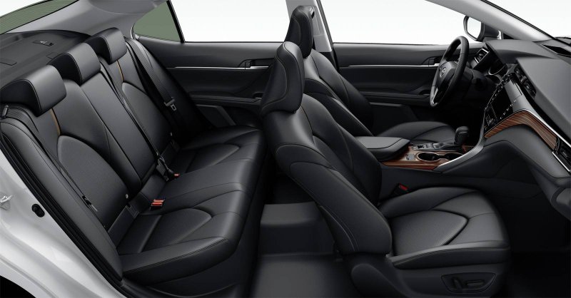 Toyota Camry v70 интерьер