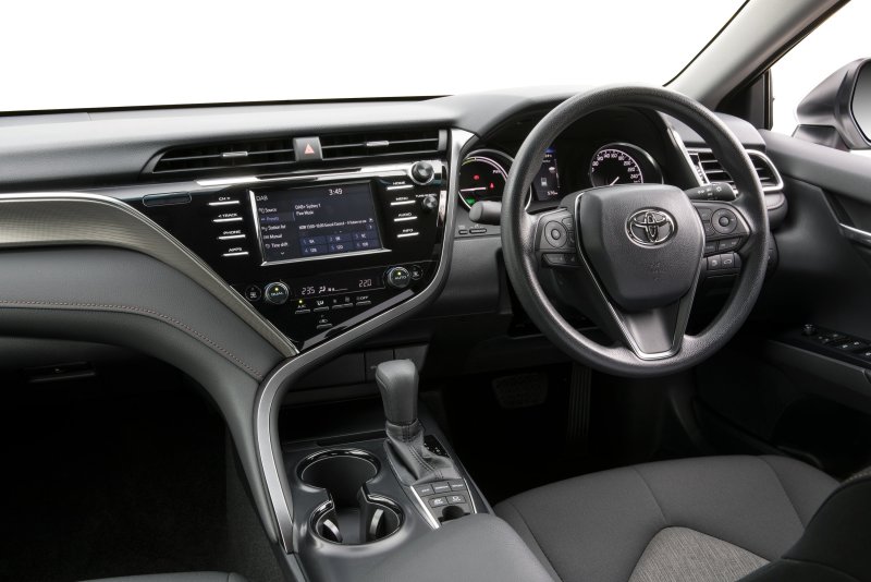 Toyota Camry 70 салон