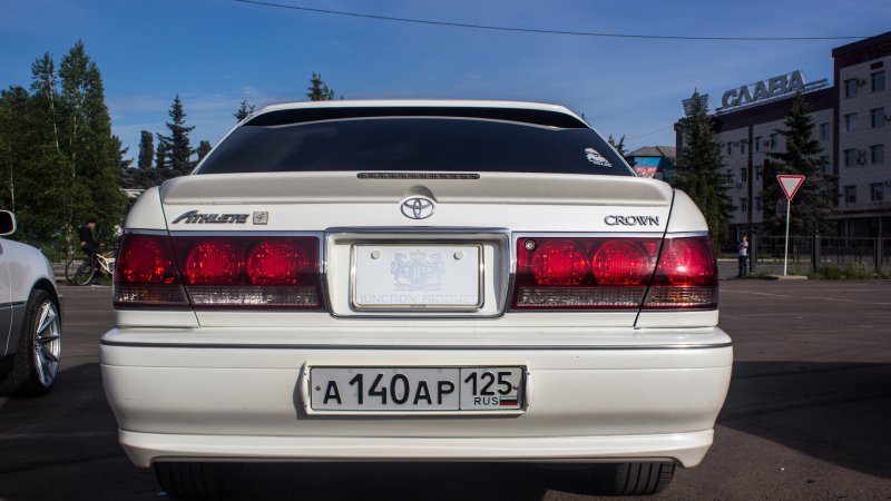Toyota Crown s170 athlete