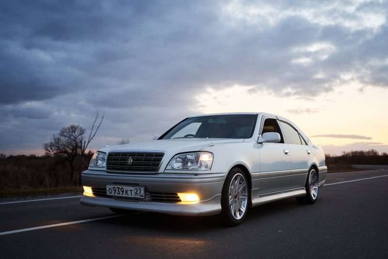 Toyota Crown s170