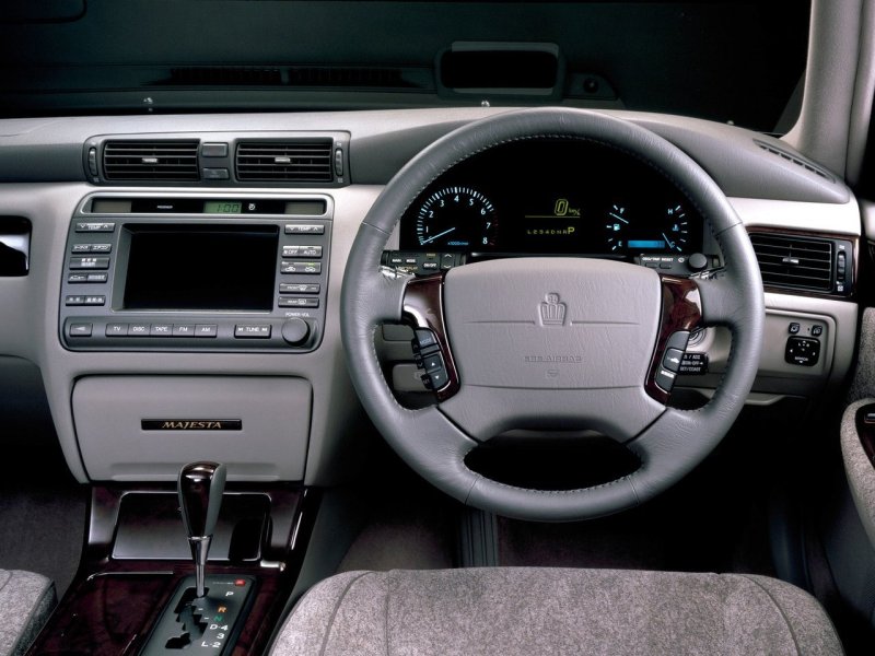 Toyota Crown Majesta s170