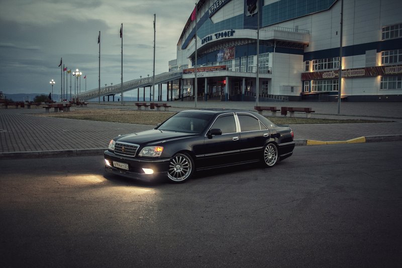 Toyota Crown s170 стенс
