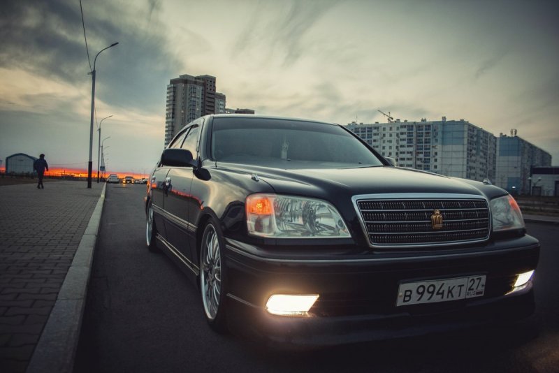 Toyota Crown s170 стенс