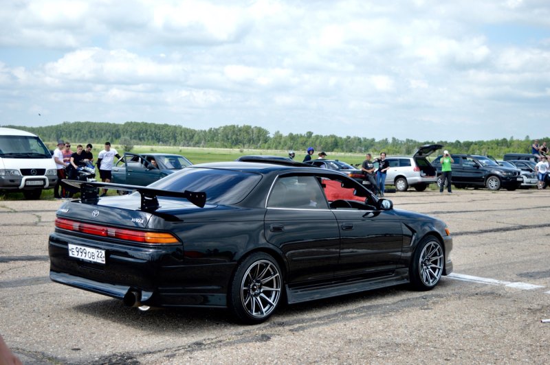 Toyota Mark 2 90 кузов Tourer v