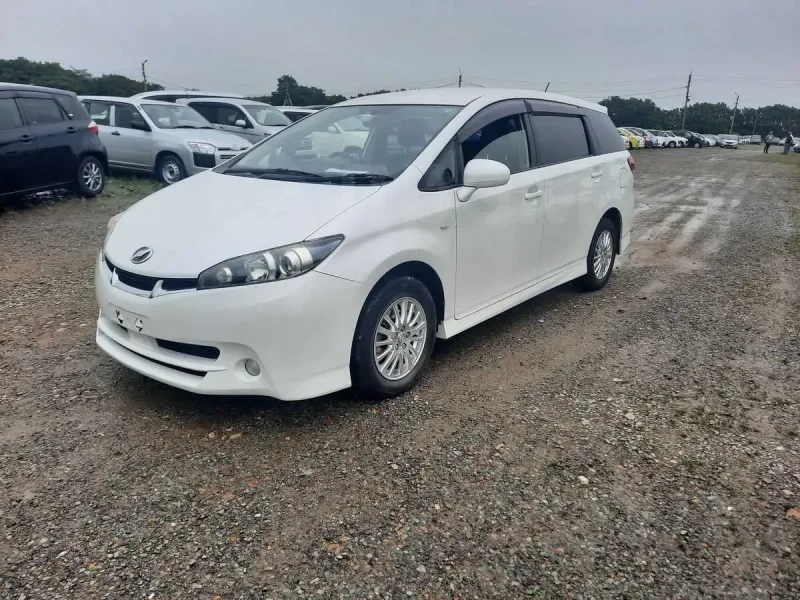Toyota Wish 2011