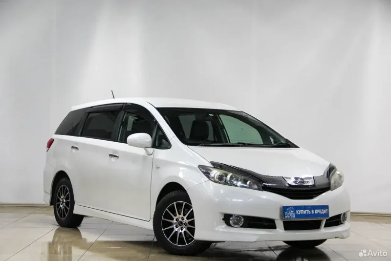 Toyota Wish 2011