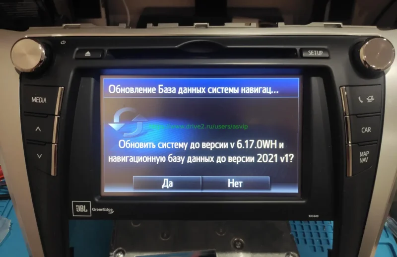 Навигация в Toyota Corolla 2013