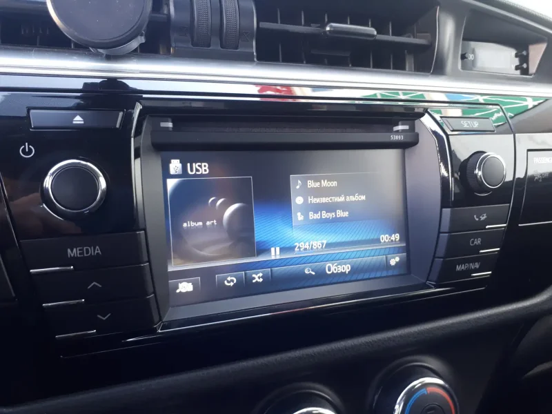 Toyota Touch 2 Королла 2015