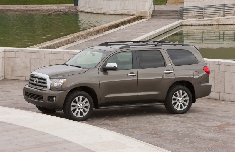 Toyota Sequoia 2014