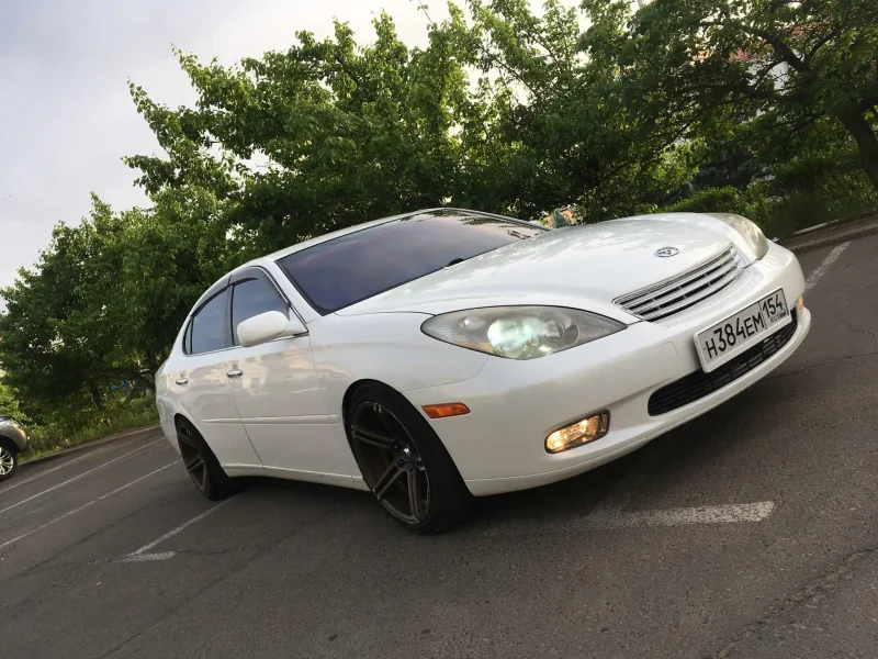 Toyota Windom 30