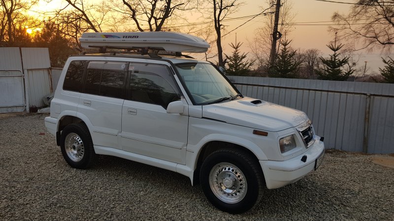 Suzuki Escudo td31w 1995 подушка