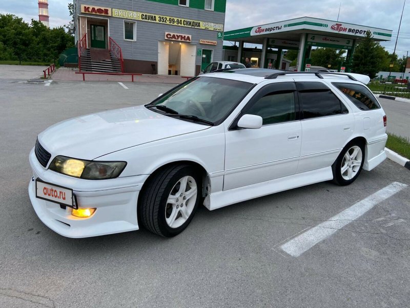 Toyota Mark II Wagon Qualis 2.2