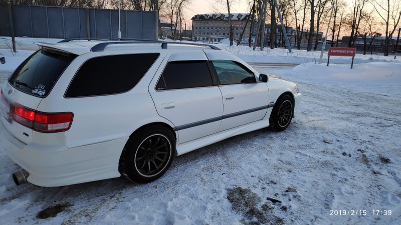 Toyota Mark II Wagon Qualis 2.2