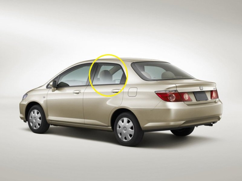 Honda Fit Aria i