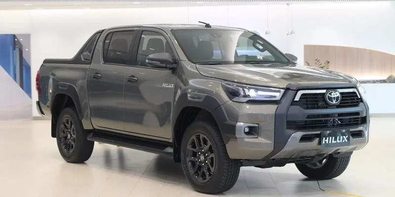 Тойота Hilux 2020