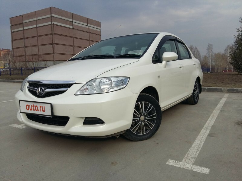 Honda Fit Aria 2007