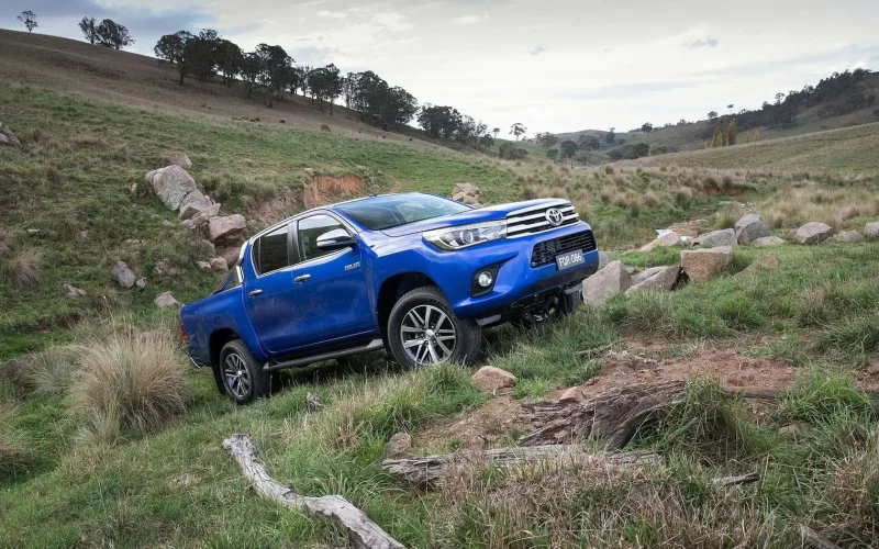 Toyota Hilux 4x4 2015
