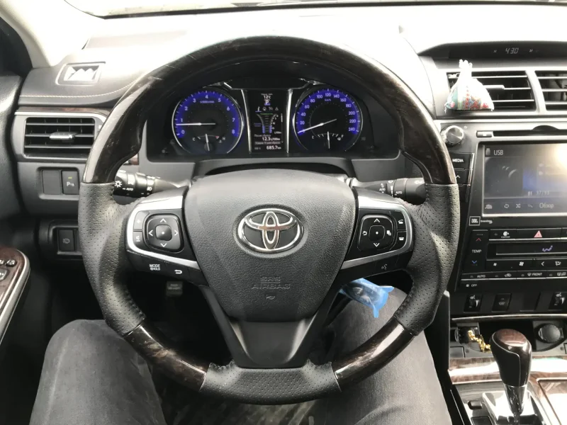 Toyota Camry 55 Exclusive