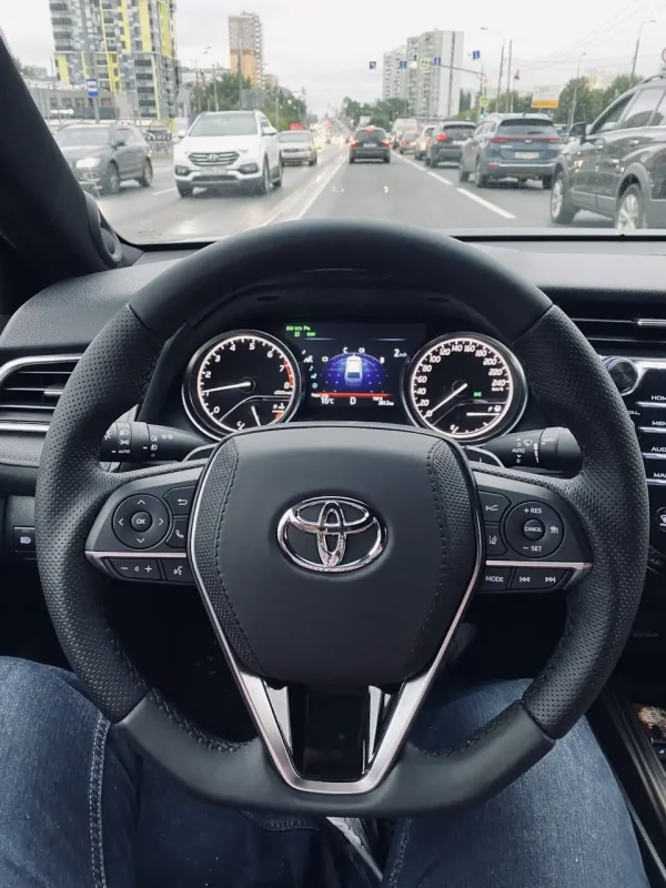 Toyota Camry xv70