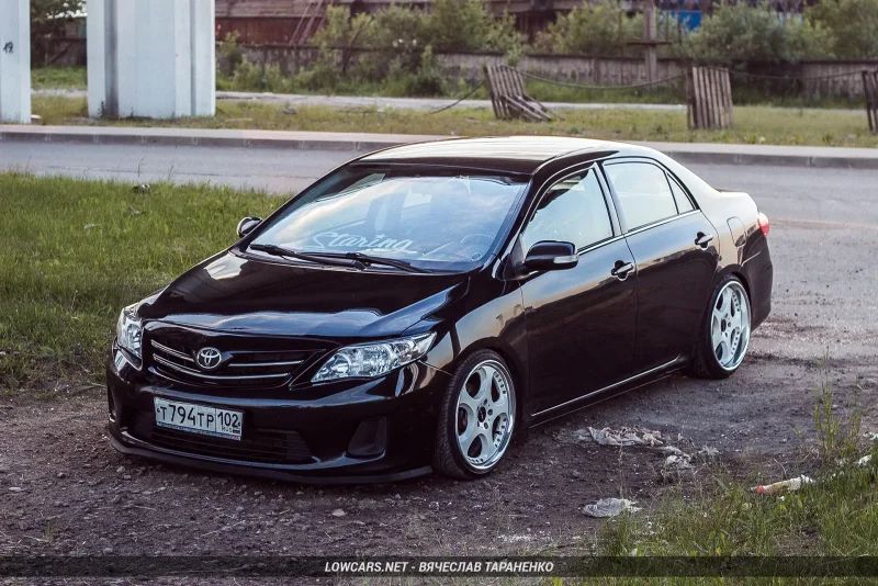 Toyota Corolla e150 stance