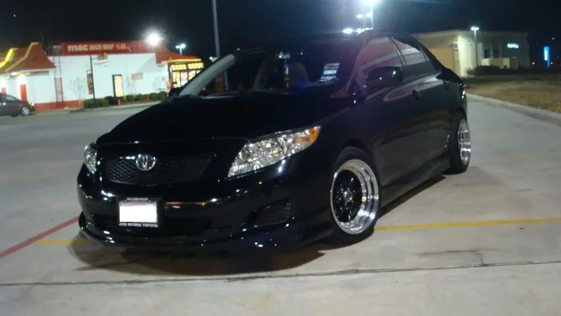 Toyota Corolla 2012 modifiyeli