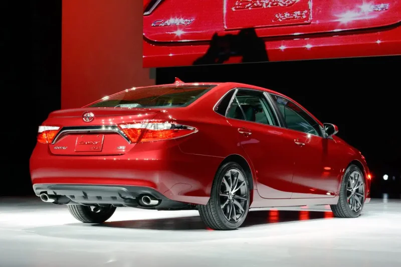 Новая Toyota Camry 2015