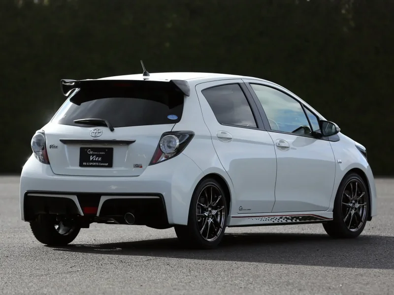 Toyota Vitz 2 RS