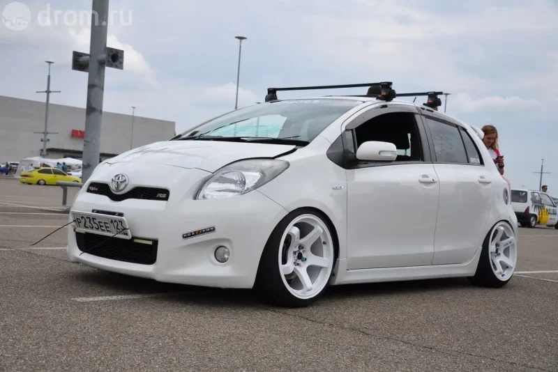 Toyota Vitz 2012 Tuning
