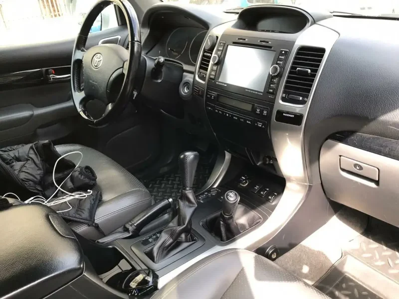 Toyota Prado 2008 салон