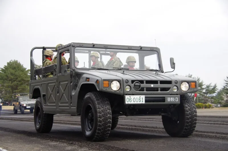 Toyota Mega Cruiser военный