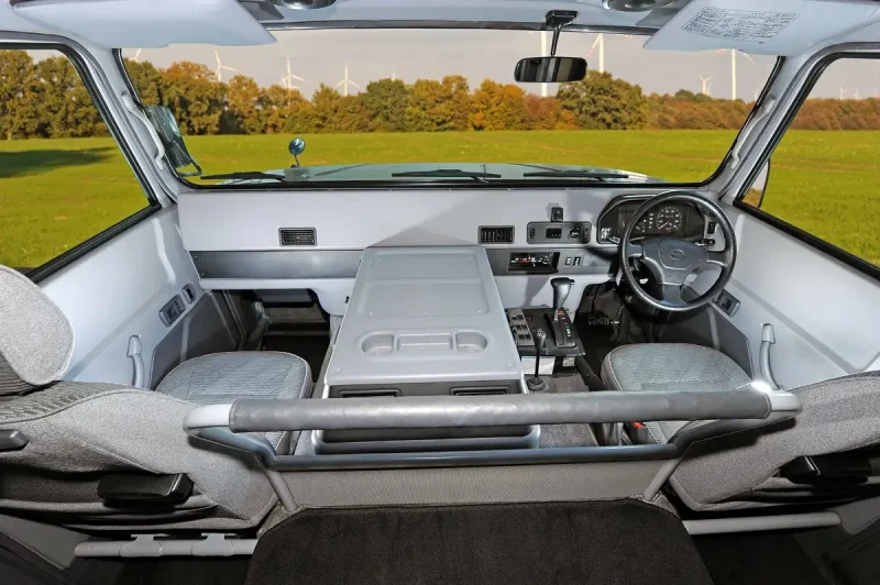 Toyota Mega Cruiser bxd20