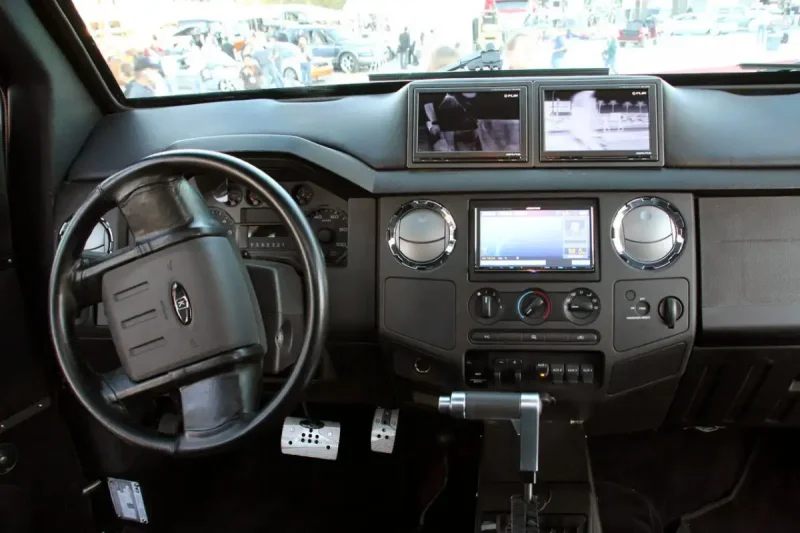 Toyota Mega Cruiser