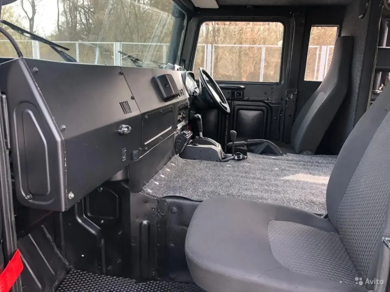 Toyota Mega Cruiser салон Люкс