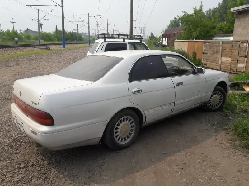 Toyota Crown 2 1994