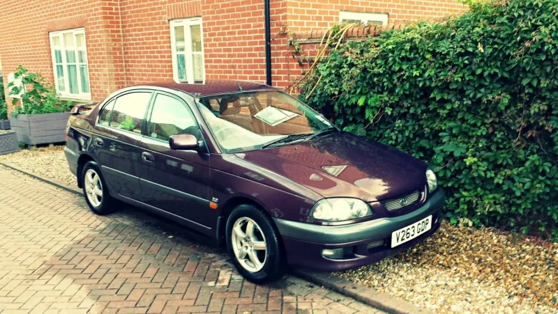 Toyota Avensis 1999